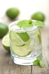 agua-con-limon